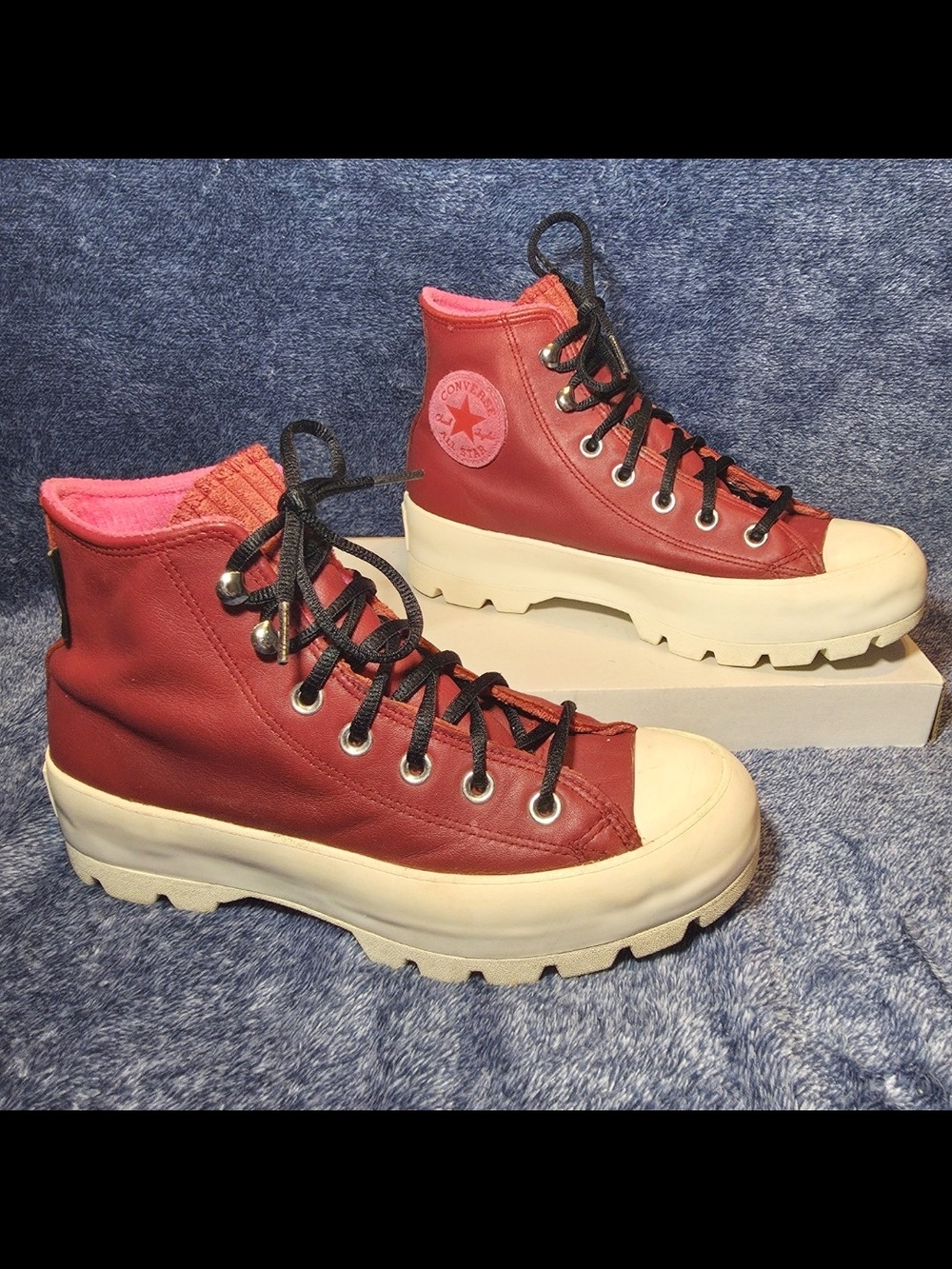 Converse Women's Chuck Taylor All Star Lugged Winter High GTX